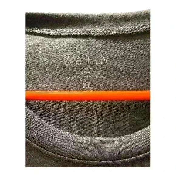 Zoe + Liv Tee Shirt - Picture 3 of 3